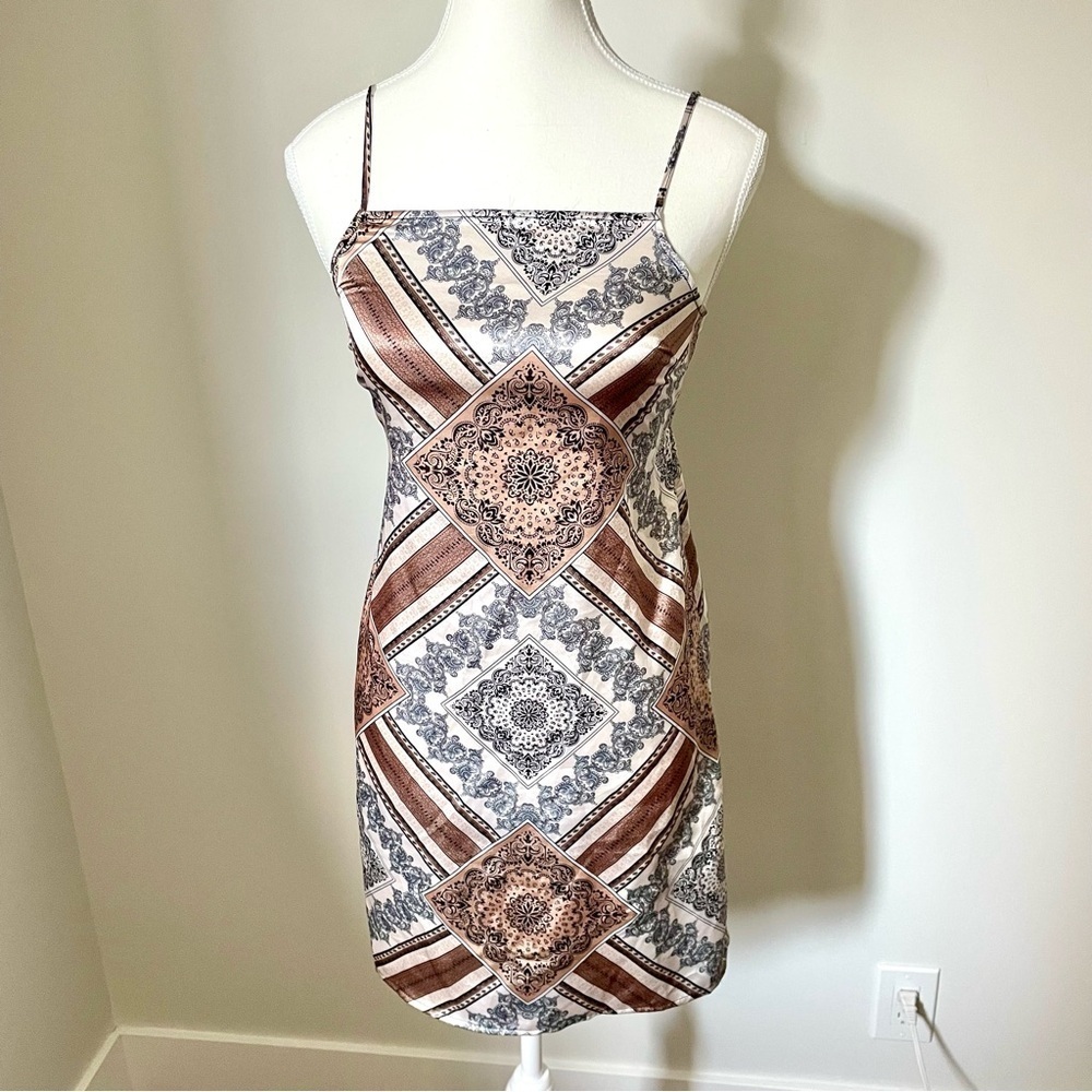 Ricki's Y2K Style Square Neck Satin Bandana Print Dress Size Small - Picture 3 of 12
